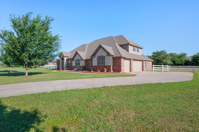 2009 Meadow Springs Drive, Haslet, TX 76052