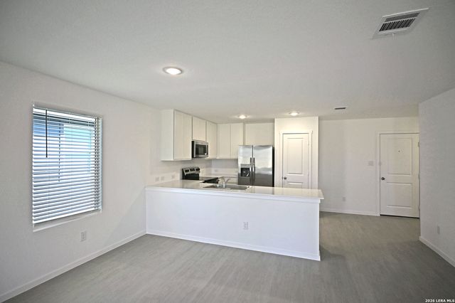 308 Pacific Waters, Seguin, TX 78155