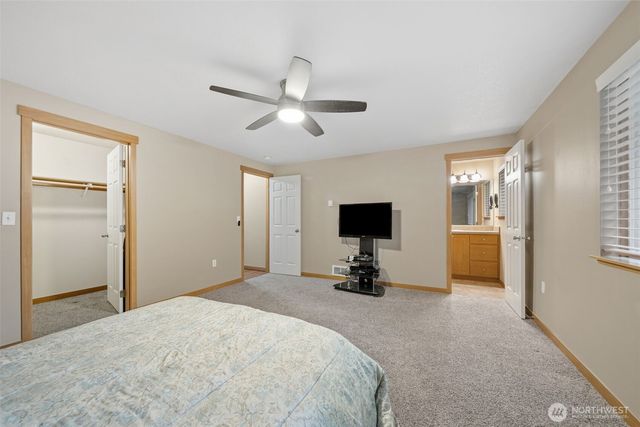 321 ROLLINGWOOD Road, Kelso, WA 98626