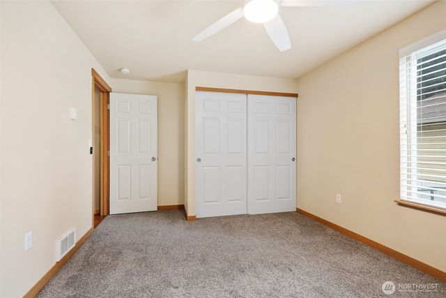 321 ROLLINGWOOD Road, Kelso, WA 98626