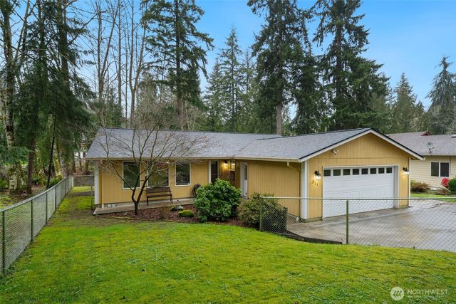 321 ROLLINGWOOD Road, Kelso, WA 98626