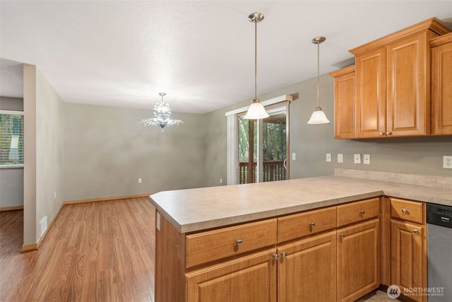 321 ROLLINGWOOD Road, Kelso, WA 98626