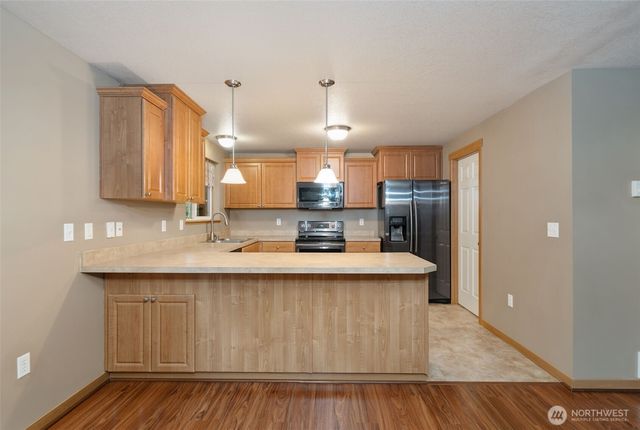 321 ROLLINGWOOD Road, Kelso, WA 98626