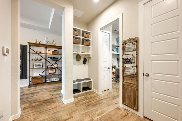 621 Rancho Sienna LOOP, Georgetown, TX 78628