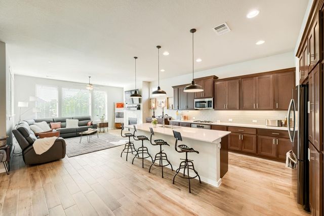 621 Rancho Sienna LOOP, Georgetown, TX 78628