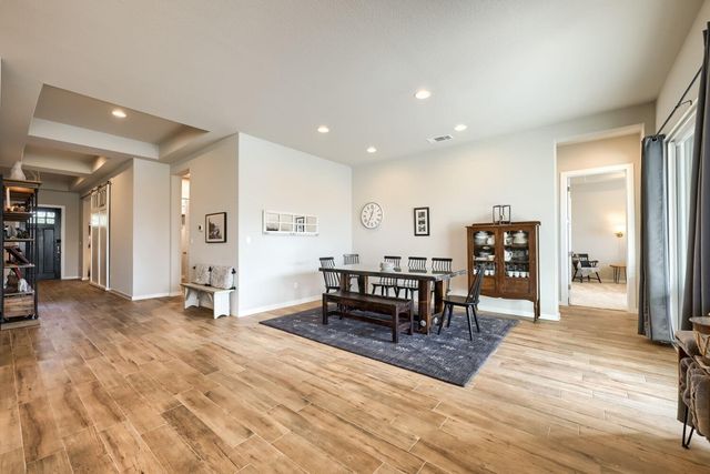 621 Rancho Sienna LOOP, Georgetown, TX 78628