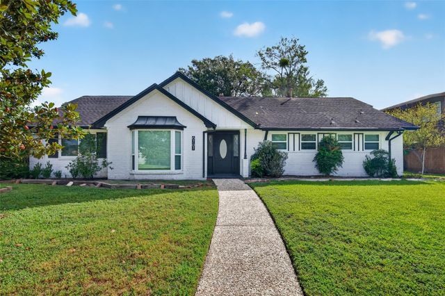 6707 Burning Tree Drive, Houston, TX 77036