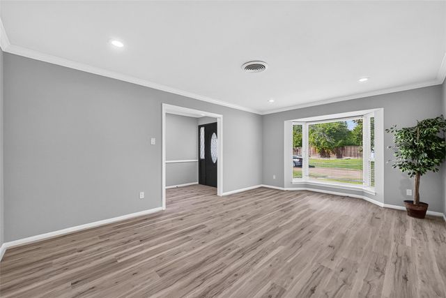 6707 Burning Tree Drive, Houston, TX 77036