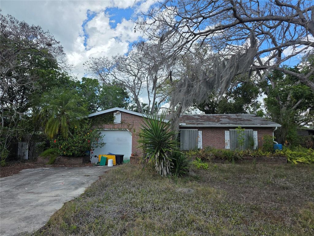 1016 GREER DRIVE, Sarasota, FL 34237