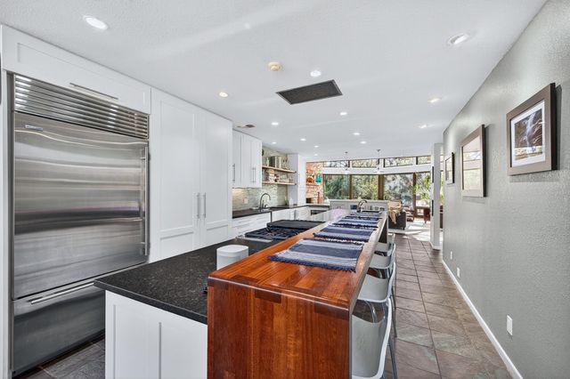 3930 W Fm 120, Denison, TX 75020