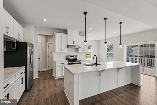 352 GREENSTEAD DR, Stafford, VA 22554