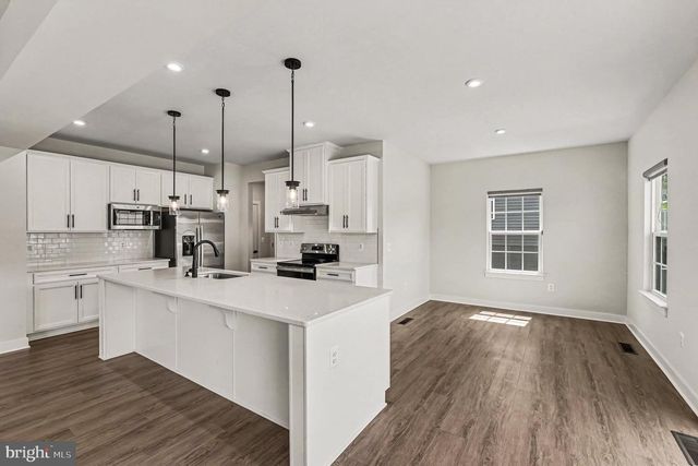 352 GREENSTEAD DR, Stafford, VA 22554
