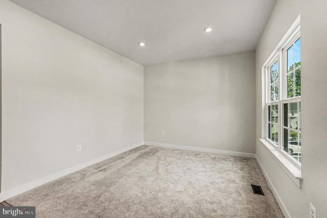 352 GREENSTEAD DR, Stafford, VA 22554