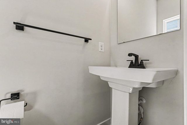 352 GREENSTEAD DR, Stafford, VA 22554