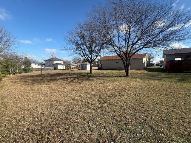 223 Church Street, Desoto, TX 75115