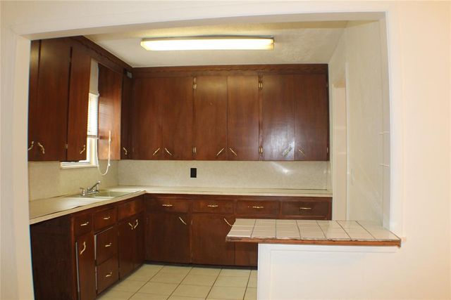 1129 SW 35th Street, Oklahoma City, OK 73109