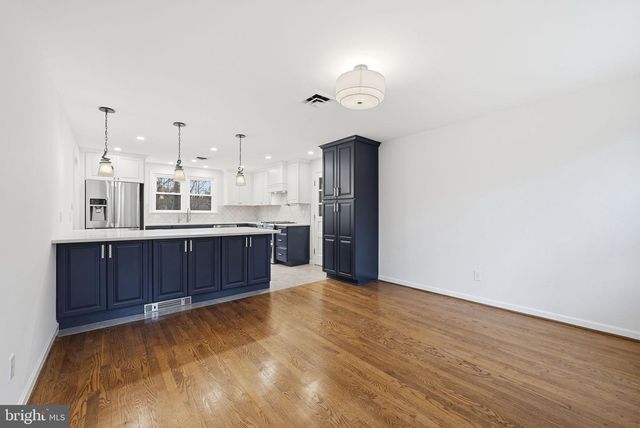 5300 NEVILLE CT, Alexandria, VA 22310