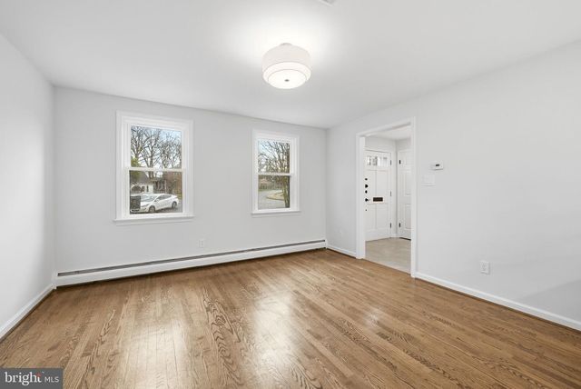 5300 NEVILLE CT, Alexandria, VA 22310