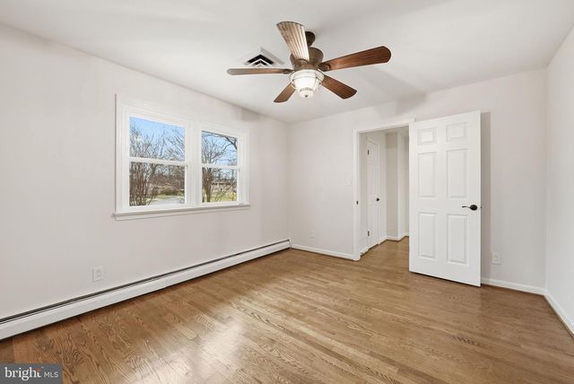 5300 NEVILLE CT, Alexandria, VA 22310