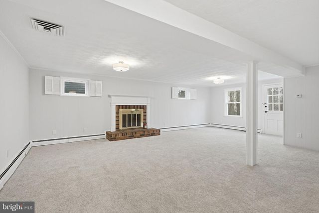 5300 NEVILLE CT, Alexandria, VA 22310