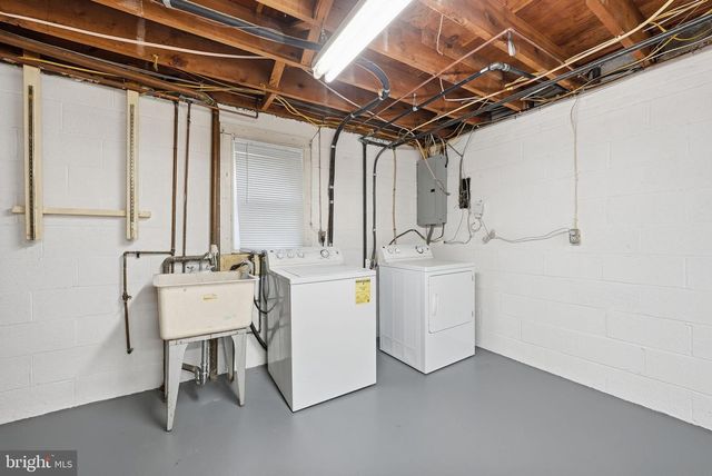 5300 NEVILLE CT, Alexandria, VA 22310