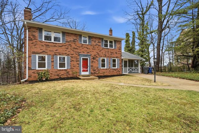 5300 NEVILLE CT, Alexandria, VA 22310