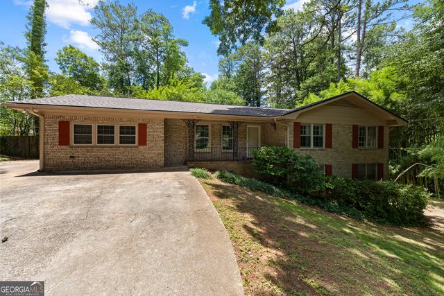 119 Hickory Avenue, Fayetteville, GA 30215