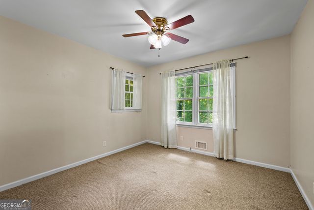 119 Hickory Avenue, Fayetteville, GA 30215