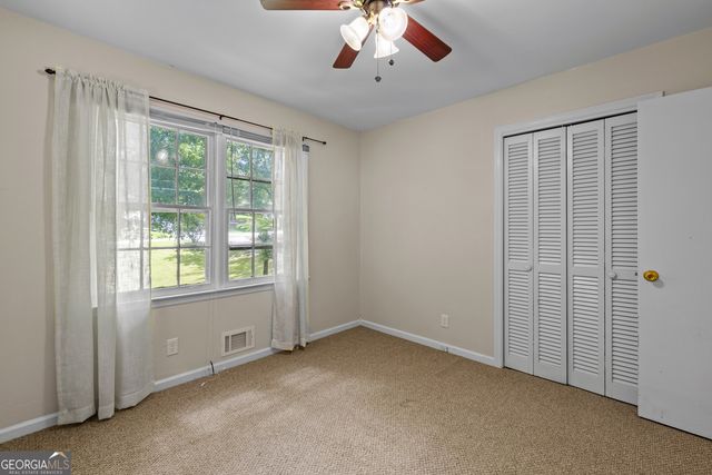 119 Hickory Avenue, Fayetteville, GA 30215