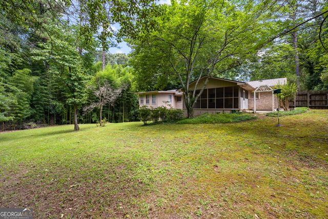 119 Hickory Avenue, Fayetteville, GA 30215