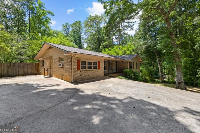 119 Hickory Avenue, Fayetteville, GA 30215