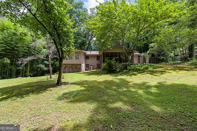 119 Hickory Avenue, Fayetteville, GA 30215