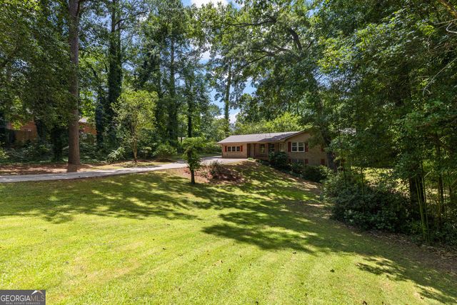 119 Hickory Avenue, Fayetteville, GA 30215