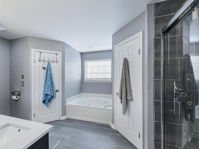 2322 Snowdon Drive, Arlington, TX 76018