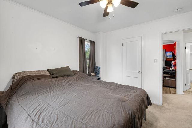 228 Hillside Avenue, West Des Moines, IA 50265