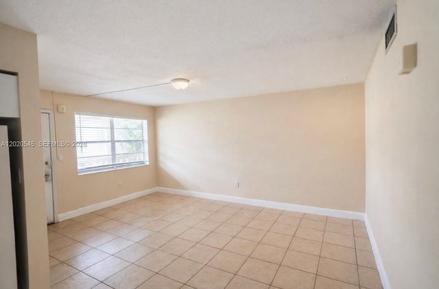12275 NE 19th Ave 11, North Miami, FL 33181