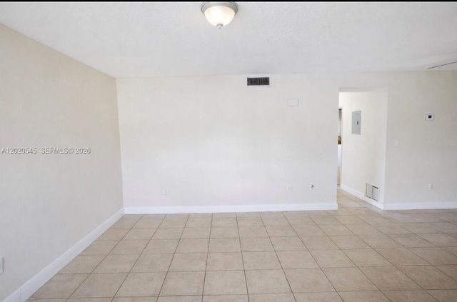 12275 NE 19th Ave 11, North Miami, FL 33181