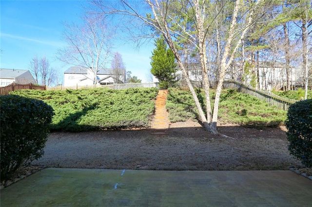 329 Coddington Court, Suwanee, GA 30024