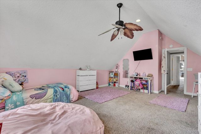 631 2nd Street, Buffalo, IA 52728
