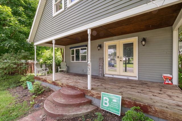 631 2nd Street, Buffalo, IA 52728