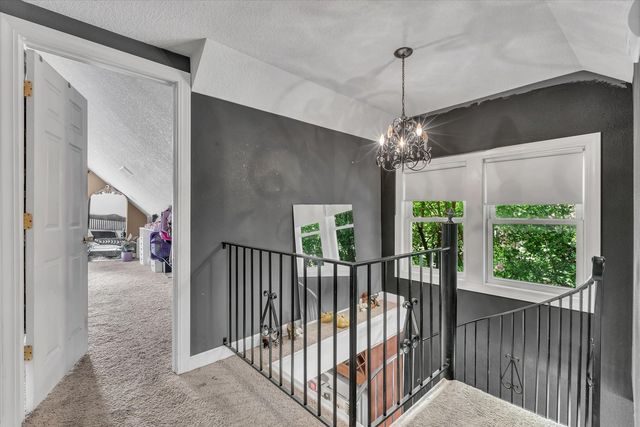 631 2nd Street, Buffalo, IA 52728