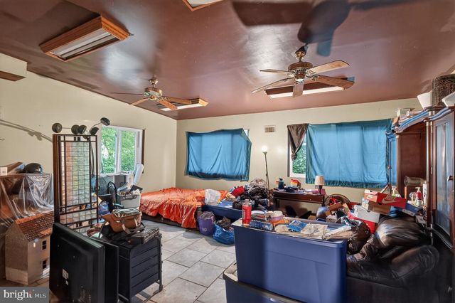 1310 ALBERTA DR, District Heights, MD 20747