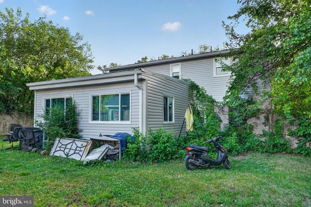 1310 ALBERTA DR, District Heights, MD 20747