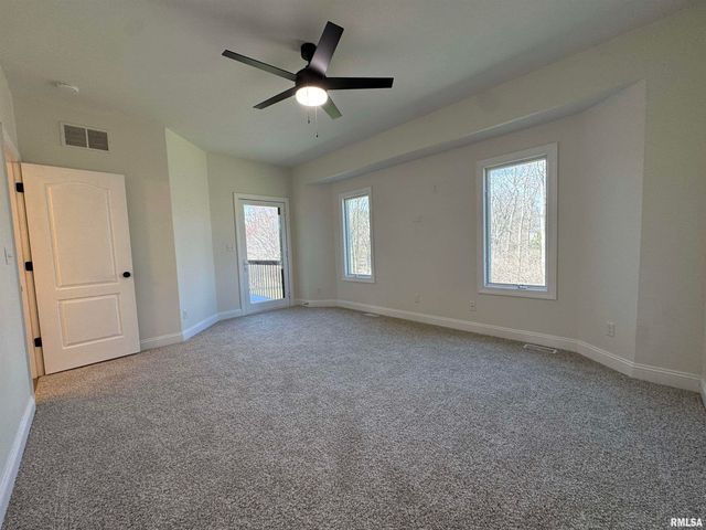 4335 Creek Drive, Springfield, IL 62711