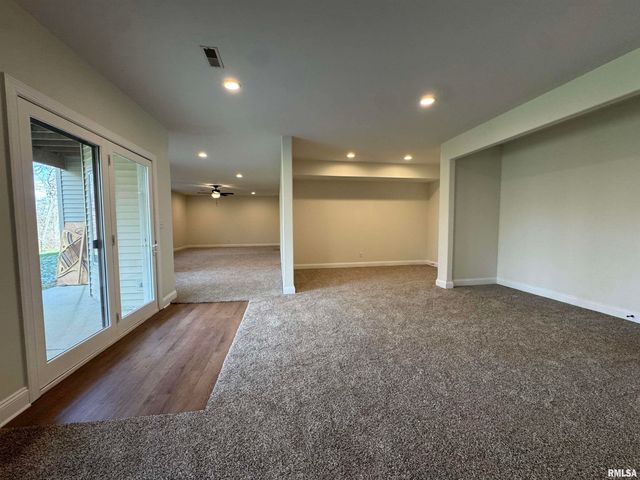 4335 Creek Drive, Springfield, IL 62711