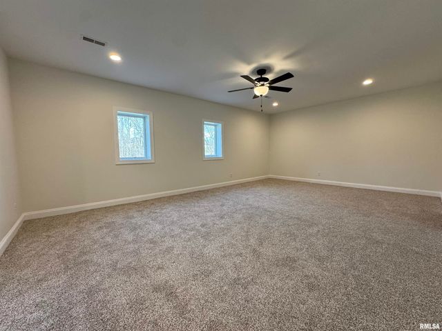 4335 Creek Drive, Springfield, IL 62711