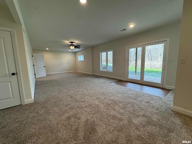 4335 Creek Drive, Springfield, IL 62711