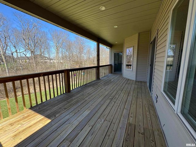 4335 Creek Drive, Springfield, IL 62711