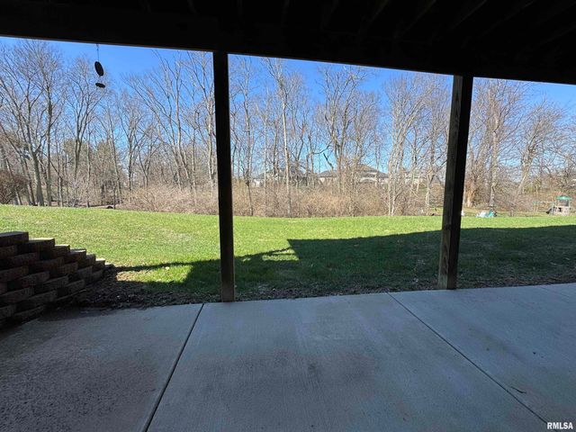 4335 Creek Drive, Springfield, IL 62711