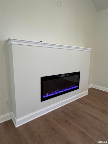 4335 Creek Drive, Springfield, IL 62711